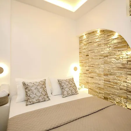 Apartament Augusta & *