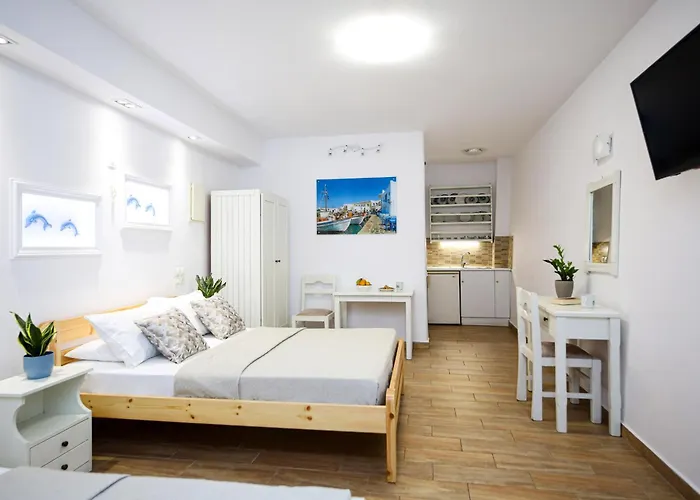 아파트 Augusta & 나오우사