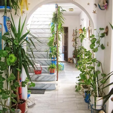 Augusta & Νάουσα